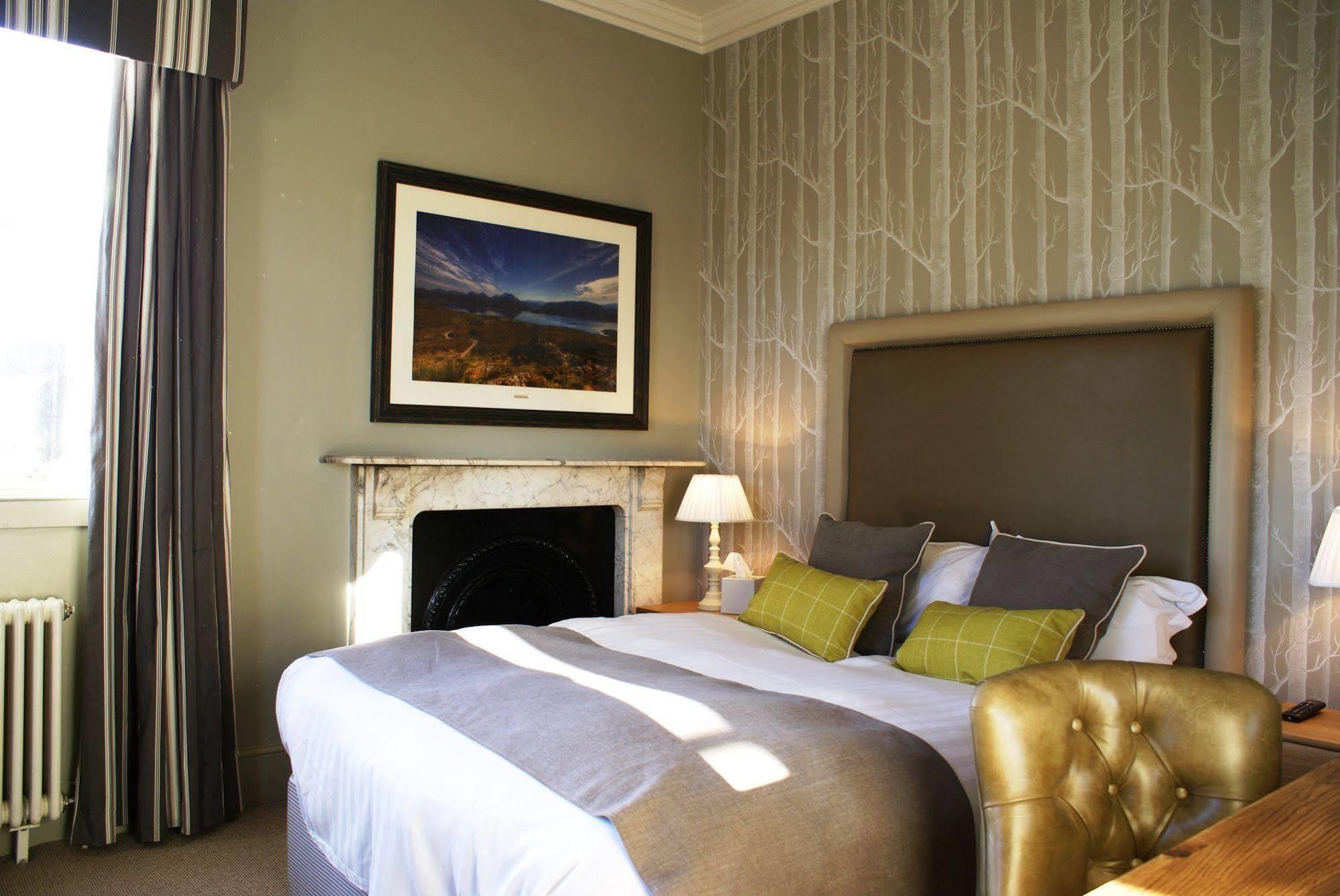 Loch Fyne Hotel And Restaurant Bath Extérieur photo
